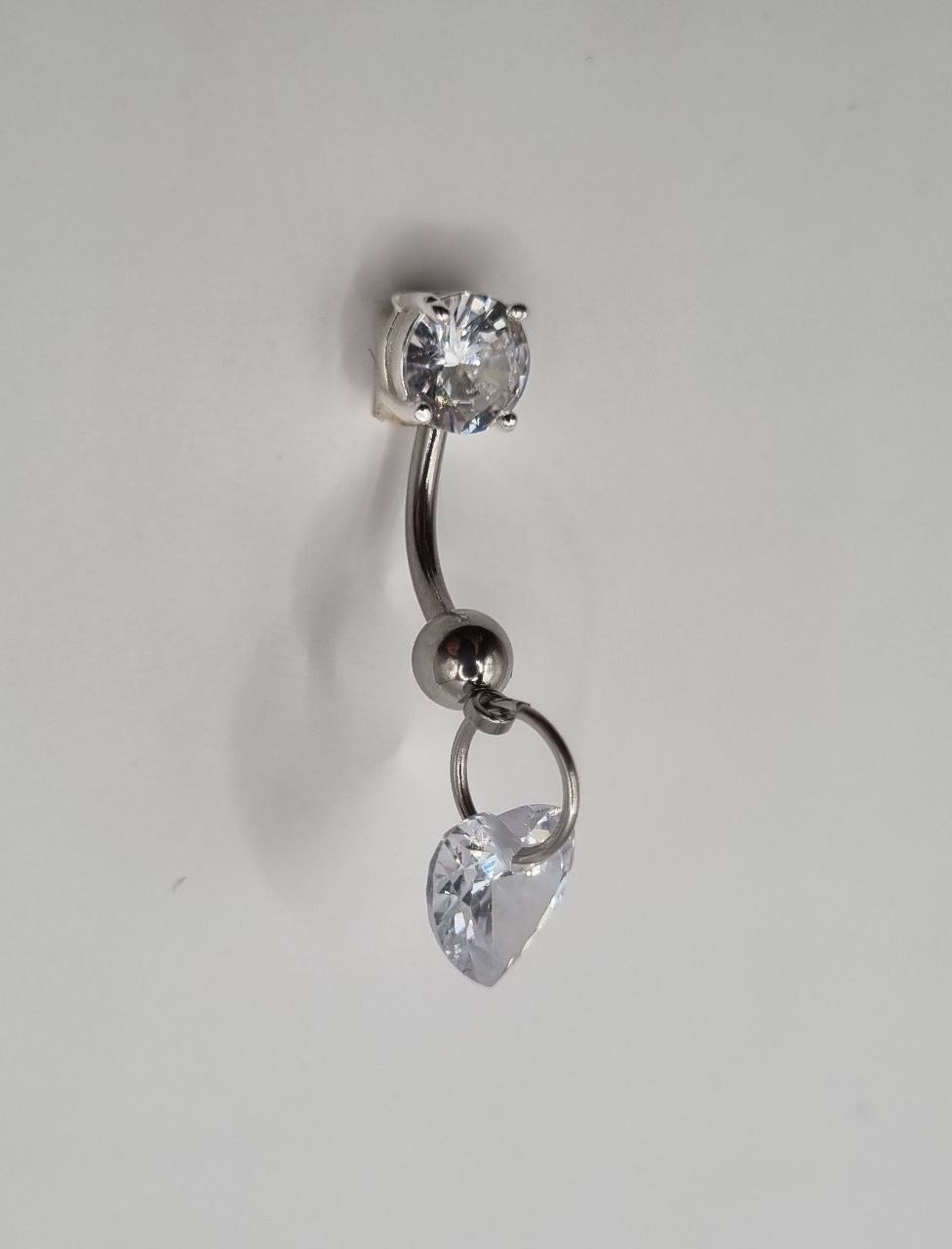 Heart Belly Bar - Clear | Simple Elegance with a Touch of Sparkle